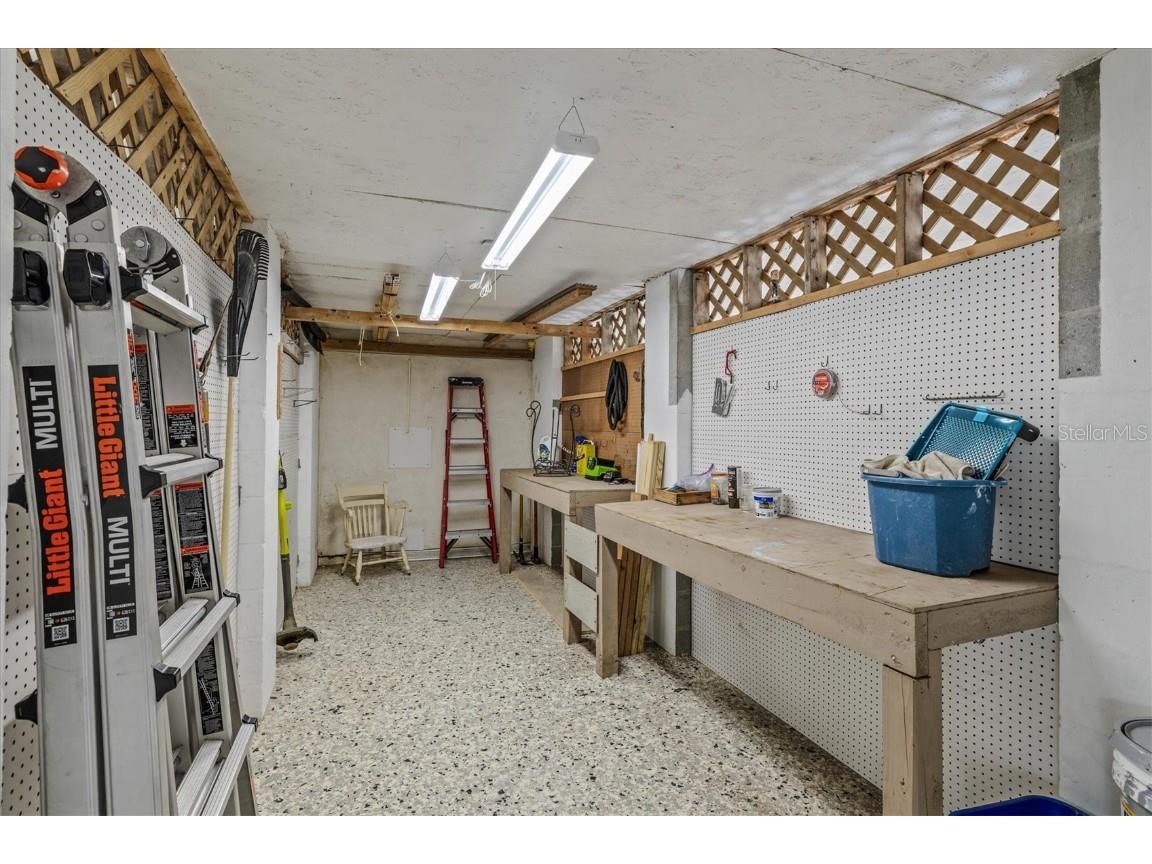 4117 Roberts Point Circle Sarasota FL 34242 A4640938 image47