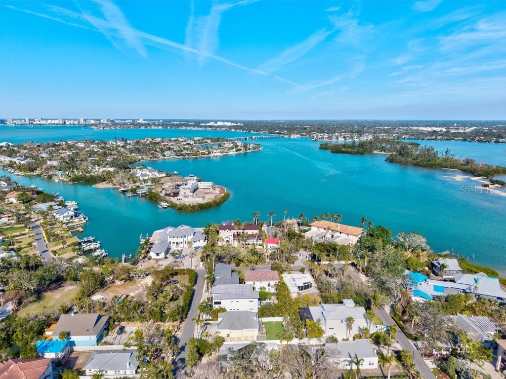 4117 Roberts Point Circle Sarasota FL 34242 A4640938 image67