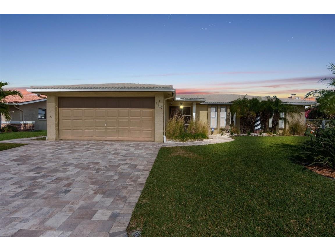 4117 Rudder Way New Port Richey FL 34652 W7861247 image1