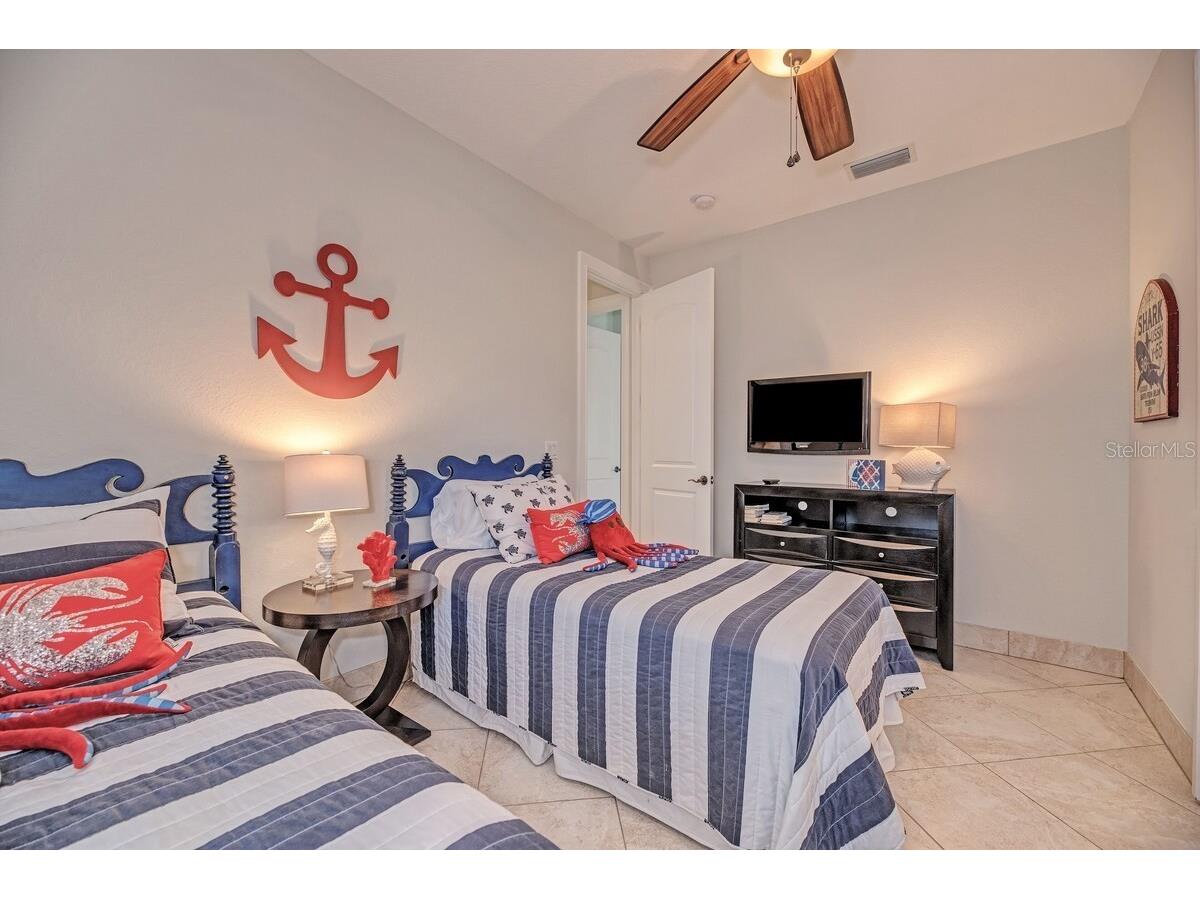 4118 5th Avenue Holmes Beach FL 34217 A4687756 image17