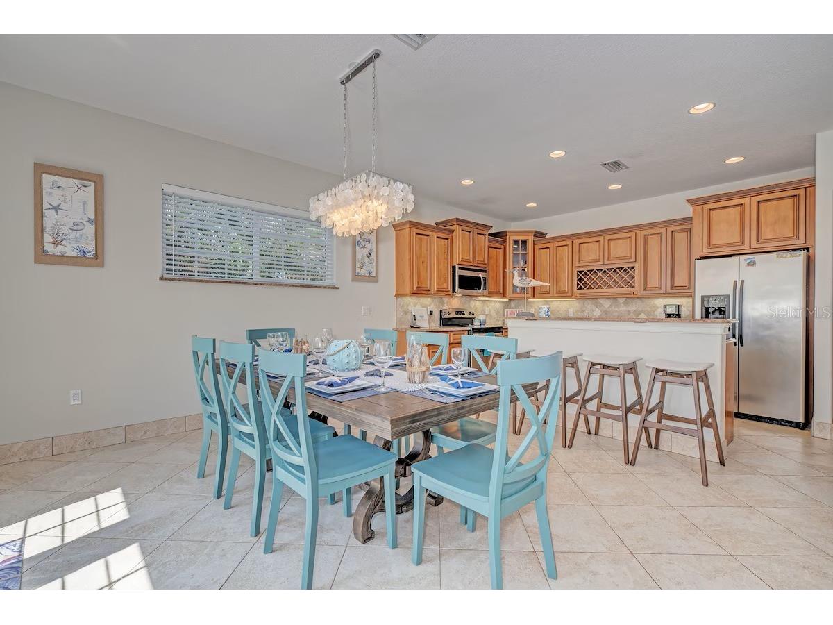 4118 5th Avenue Holmes Beach FL 34217 A4687756 image9