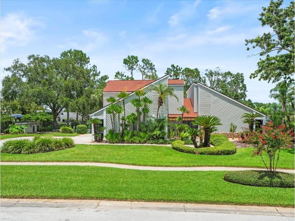 4118 Carrollwood Village Drive Tampa FL 33618 - POND TB8400444 image1