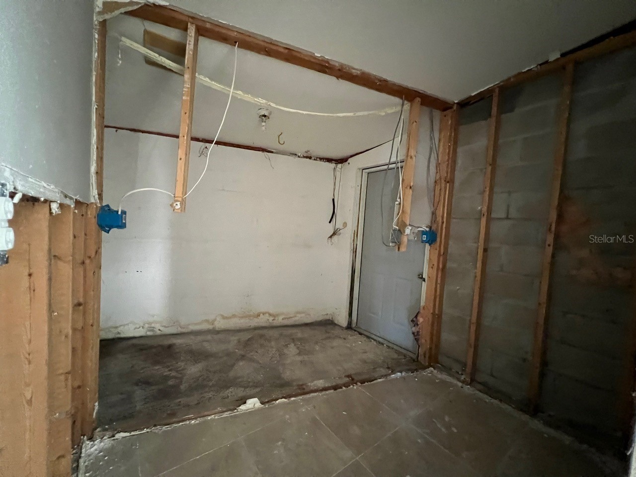 4118 Carson Street NE Saint Petersburg FL 33703 TB8467342 image9