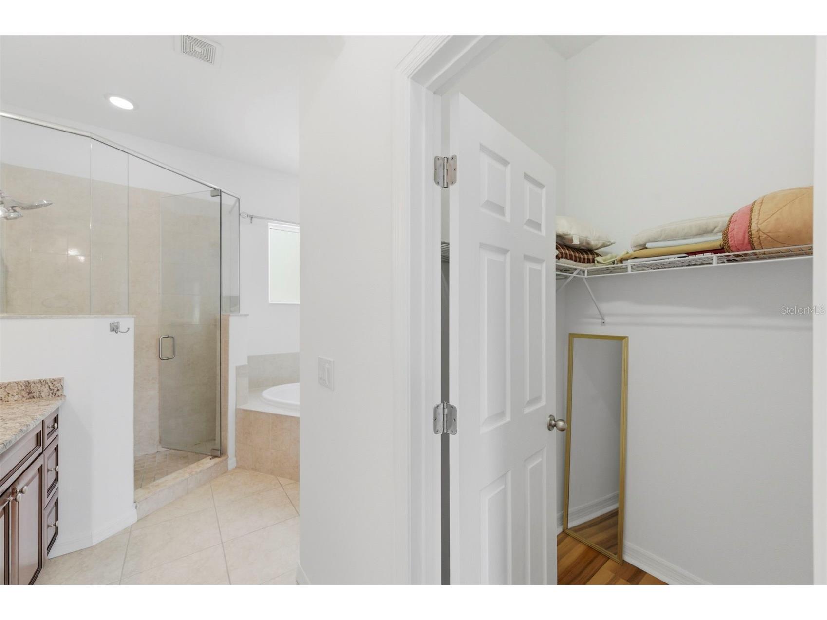 4118 Woodacre Lane Tampa FL 33624 TB8494858 image28