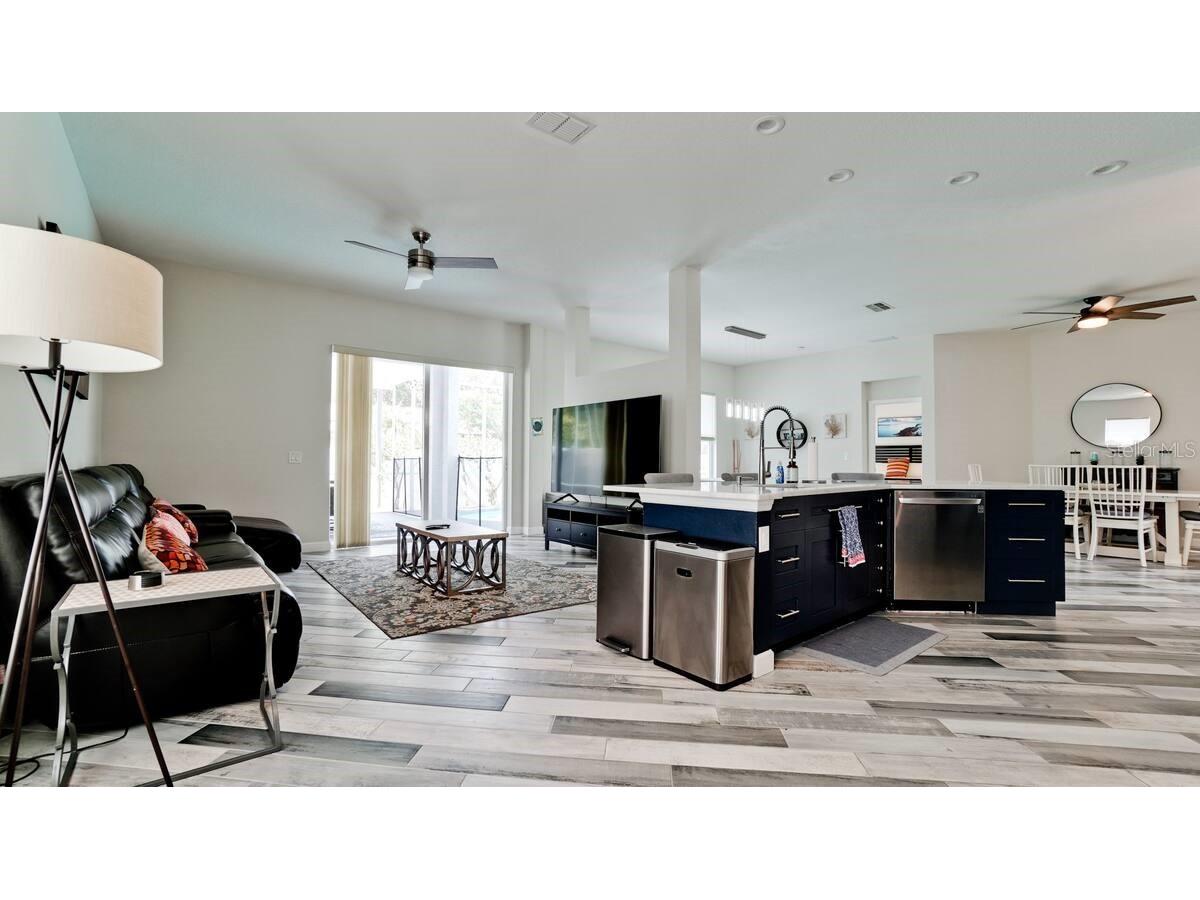 4119 2nd Avenue E Bradenton FL 34208 A4694885 image13