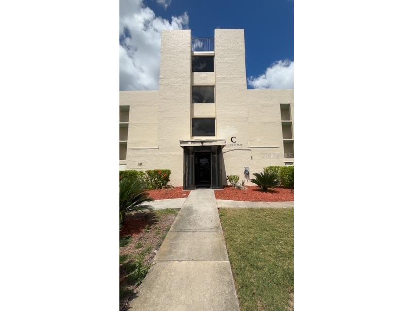 4119 61st Ave Ter W #107 Bradenton FL 34210 A4689622 image1