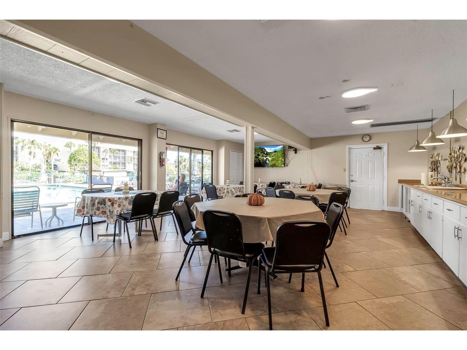 4119 61st Avenue Terrace W #102 Bradenton FL 34210 A4683812 image31