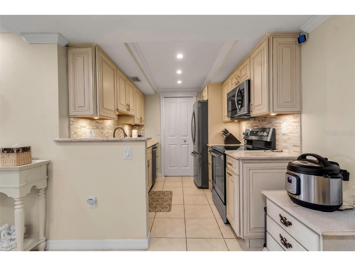 4119 61st Avenue Terrace W #105 Bradenton FL 34210 A4629800 image9