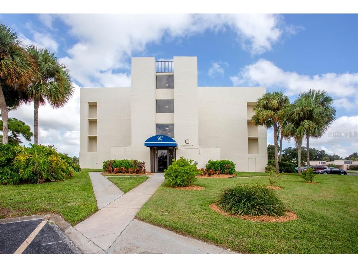 4119 61st Avenue Terrace W #205 Bradenton FL 34210 A4609835 image1