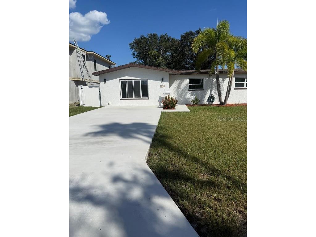 4119 Harrisburg Street NE Saint Petersburg FL 33703 TB8454424 image2