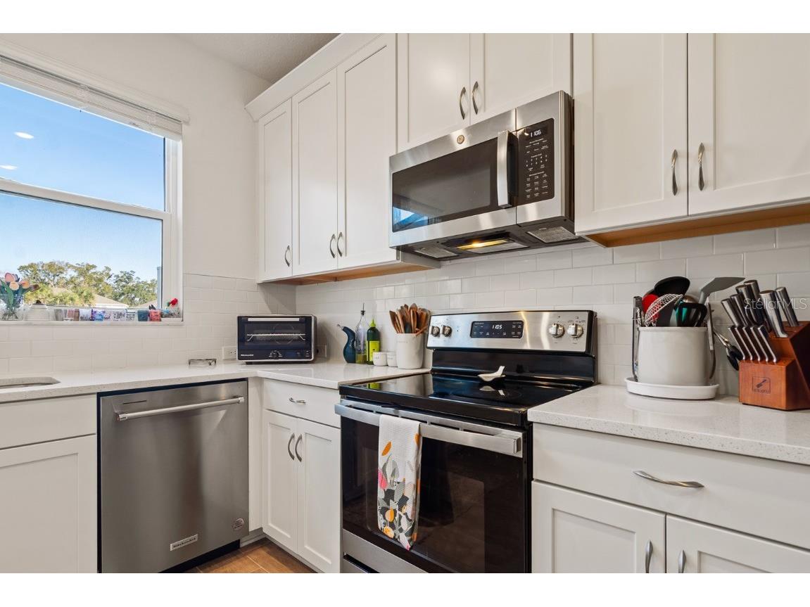 4119 Via Sienna Circle Sarasota FL 34243 TB8460377 image11