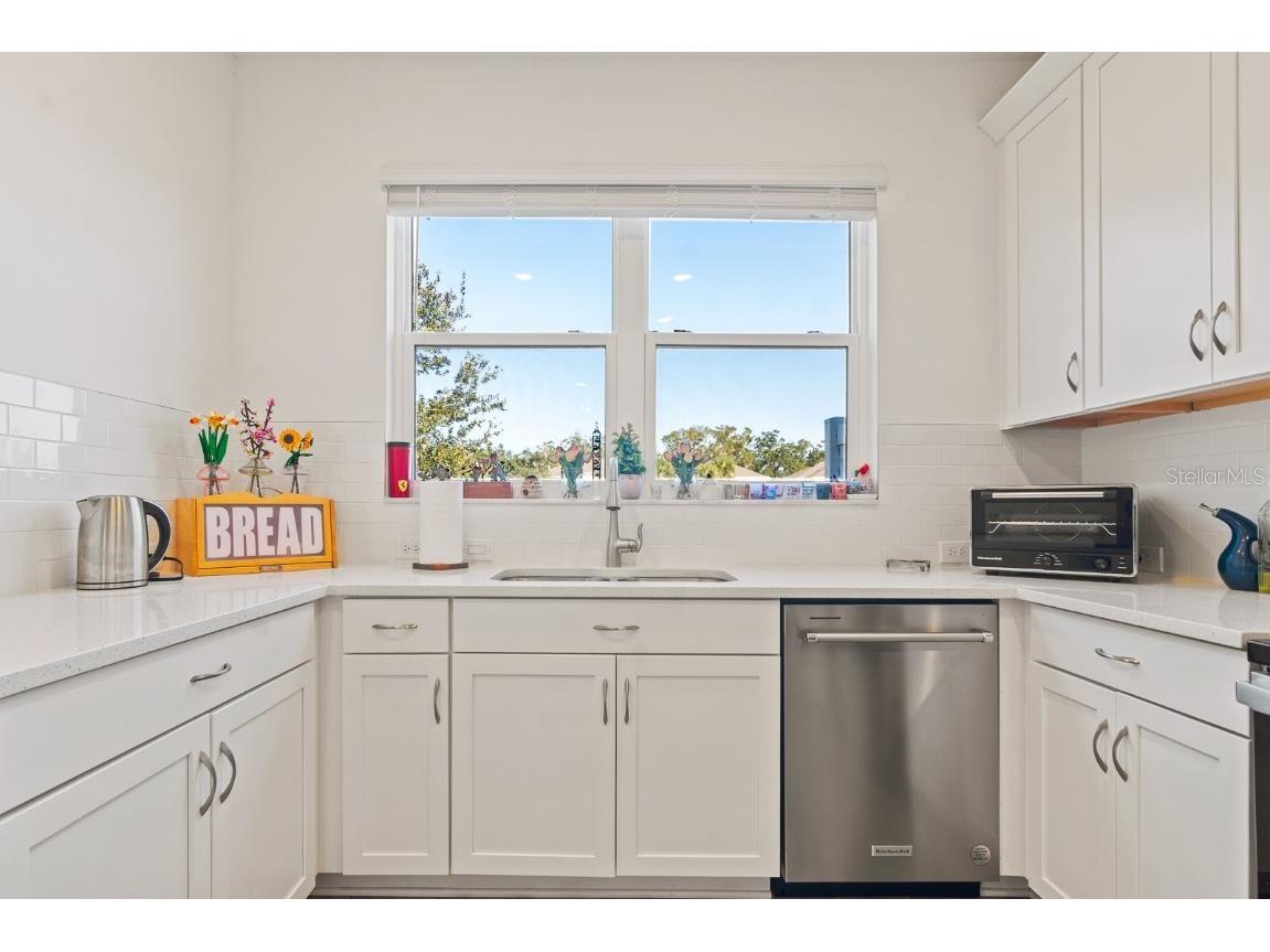 4119 Via Sienna Circle Sarasota FL 34243 TB8460377 image12