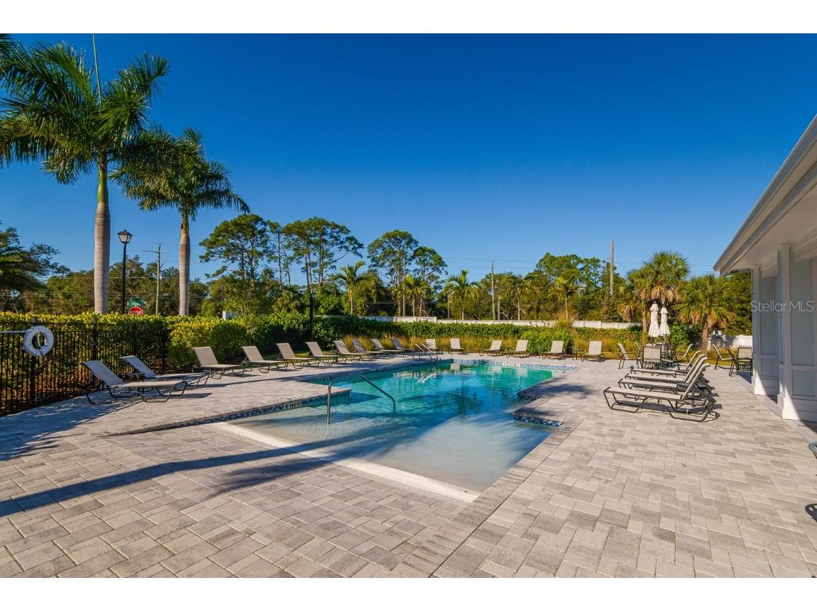 4119 Via Sienna Circle Sarasota FL 34243 TB8460377 image29