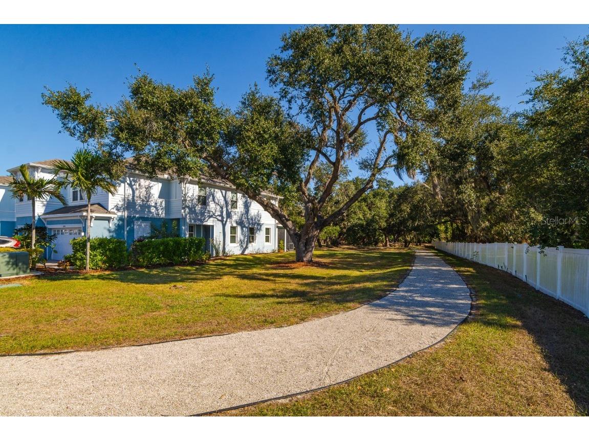 4119 Via Sienna Circle Sarasota FL 34243 TB8460377 image33