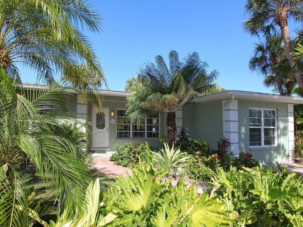 412 79th Street Holmes Beach FL 34217 A4649214 image1