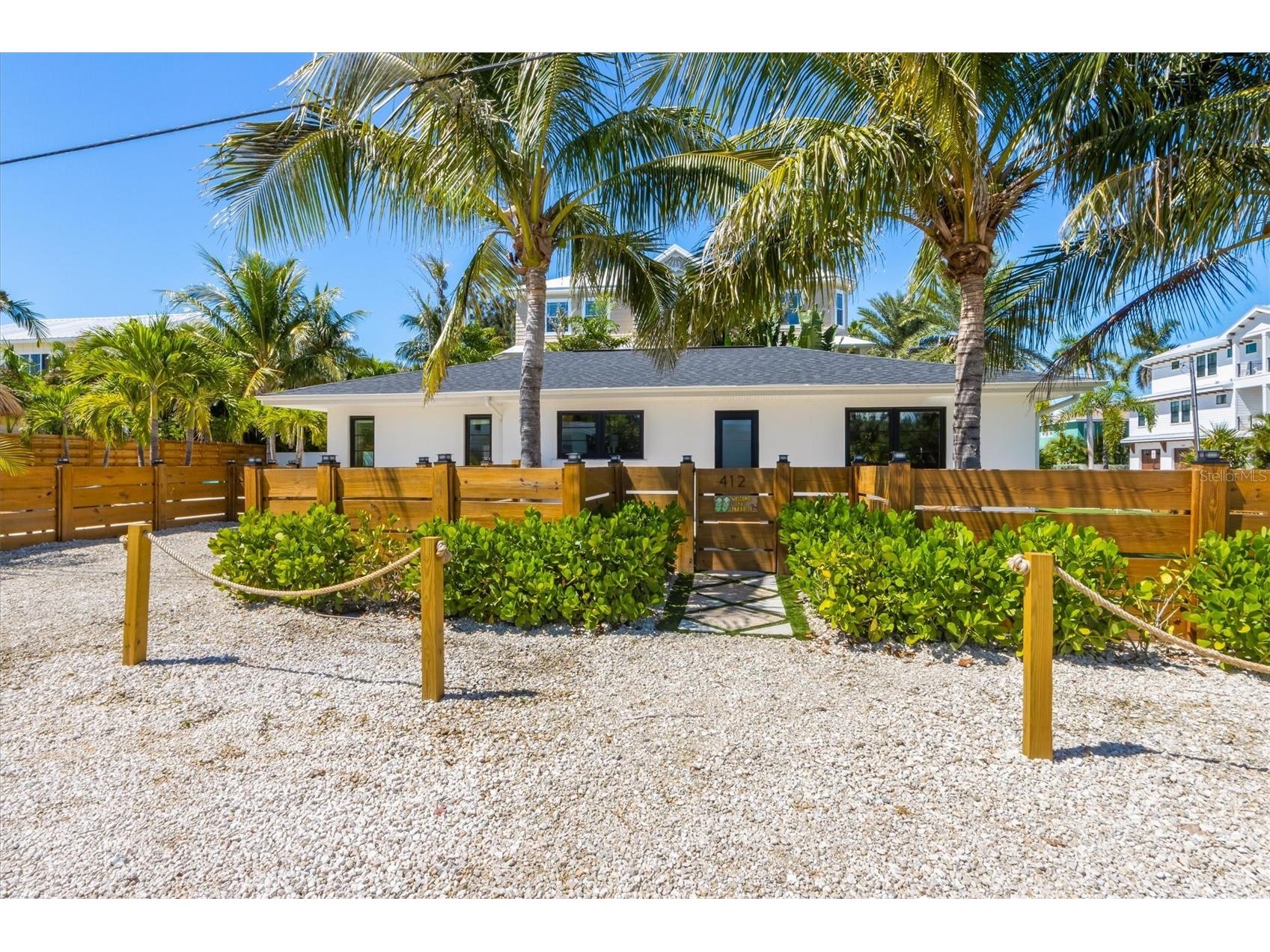 412 Alamanda Road Anna Maria FL 34216 A4667563 image1