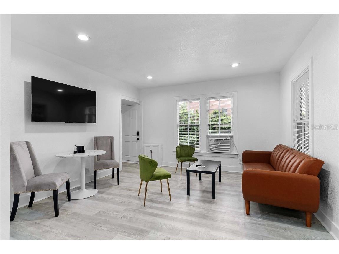 412 E Harwood Street #3 Orlando FL 32803 O6211894 image4