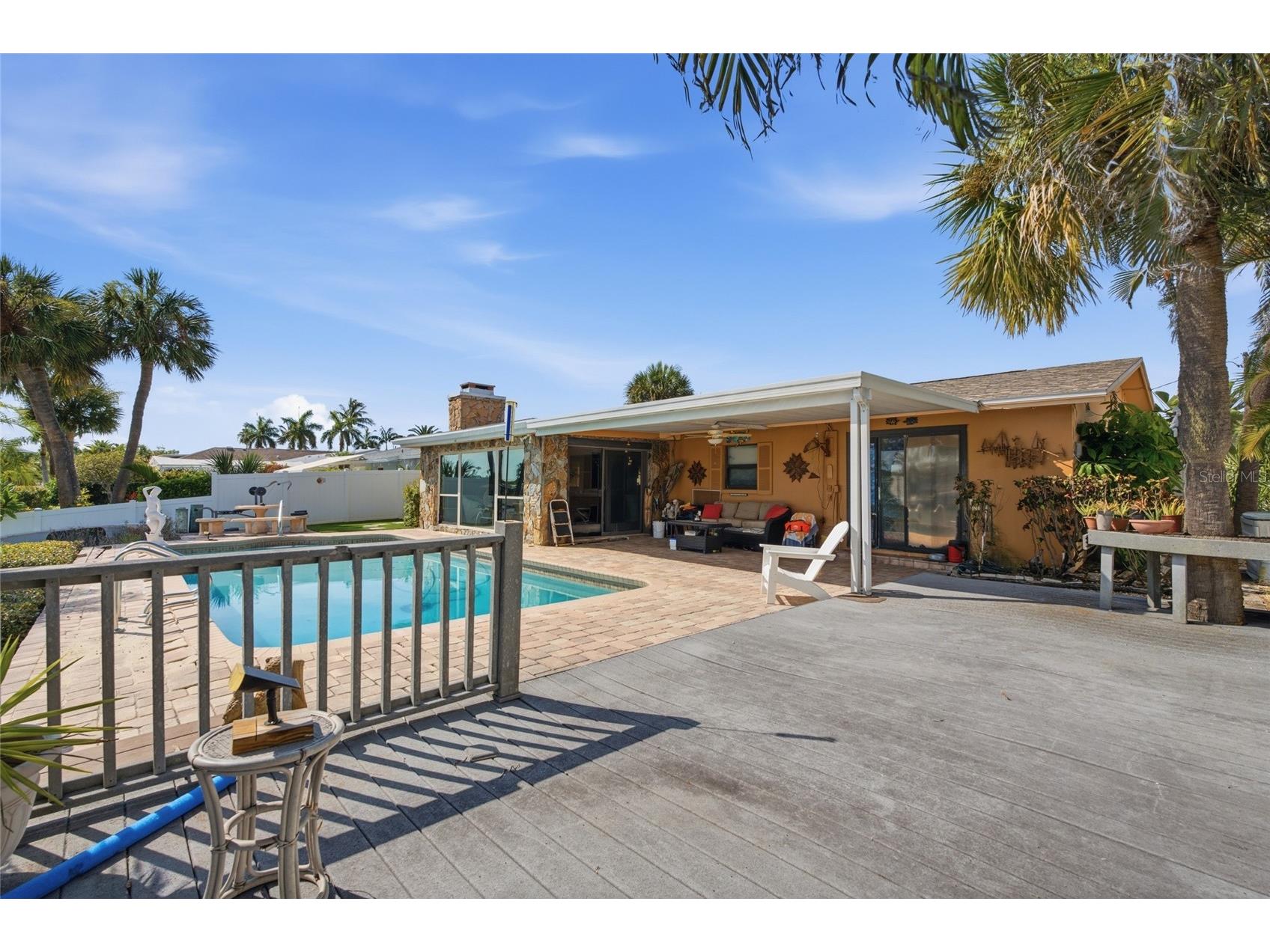 412 Hermosita Drive Saint Petersburg FL 33706 TB8527042 image23