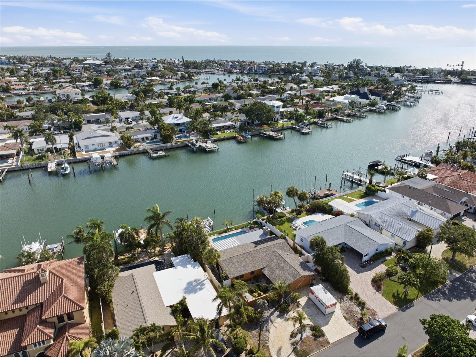 412 Hermosita Drive Saint Petersburg FL 33706 TB8527042 image27