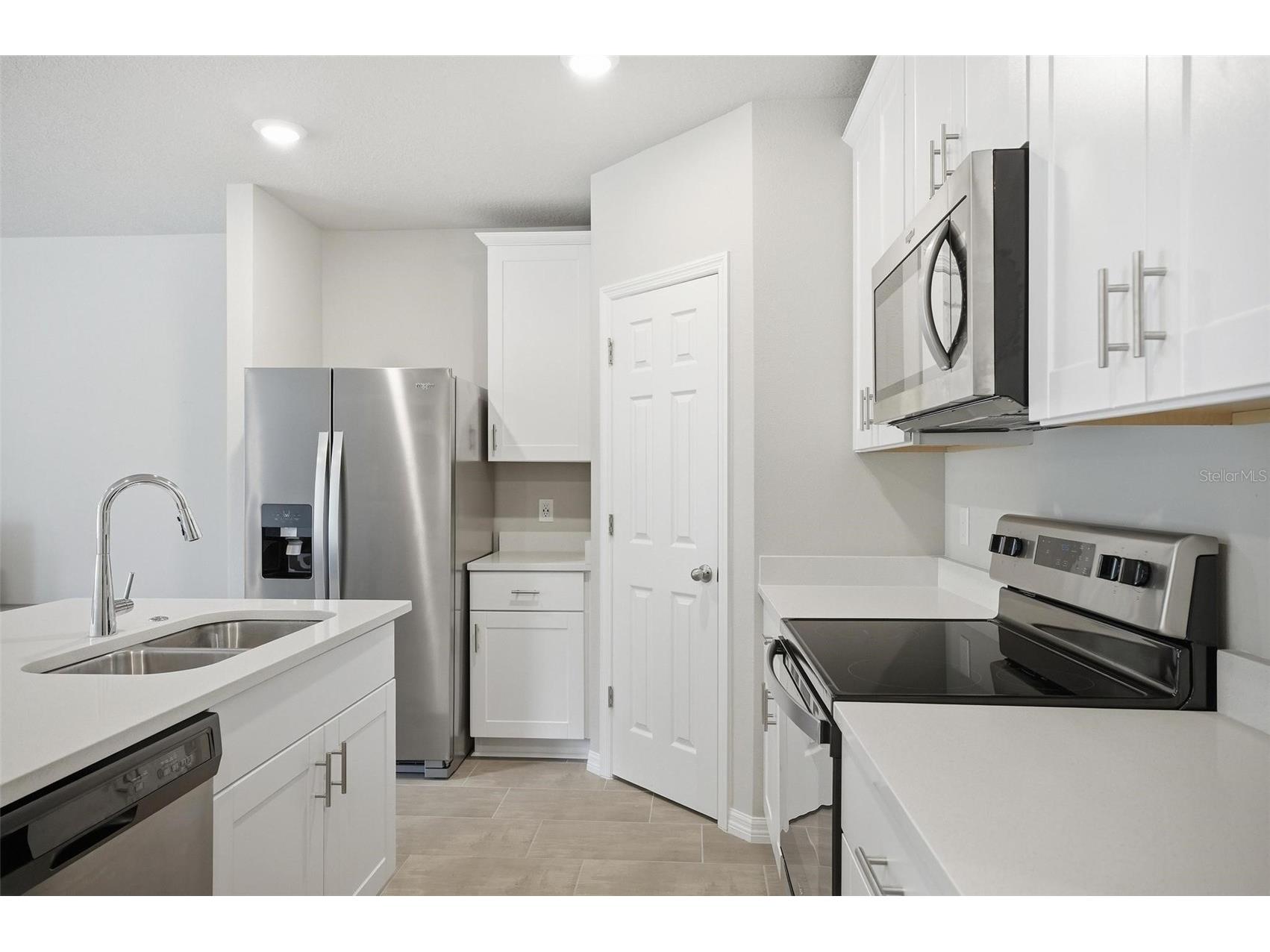 412 Legacy Loop Davenport FL 33896 FC318867 image18