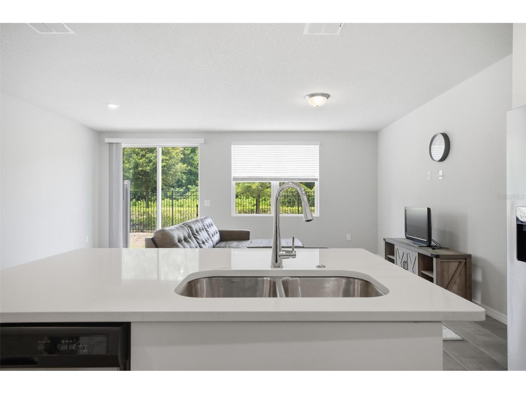 412 Legacy Loop Davenport FL 33896 FC318867 image23