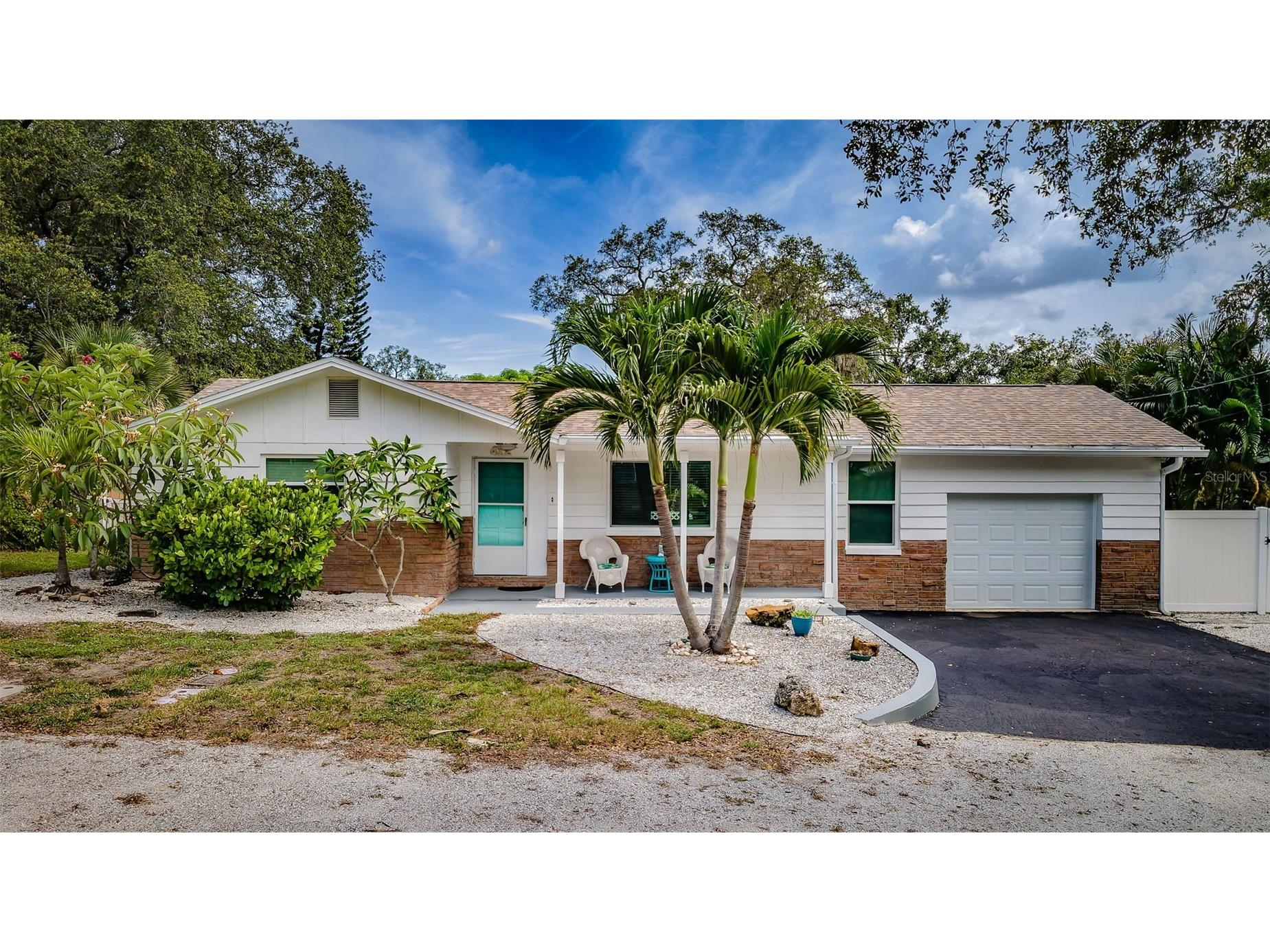 412 Pennsylvania Avenue Palm Harbor FL 34683 TB8521846 image1