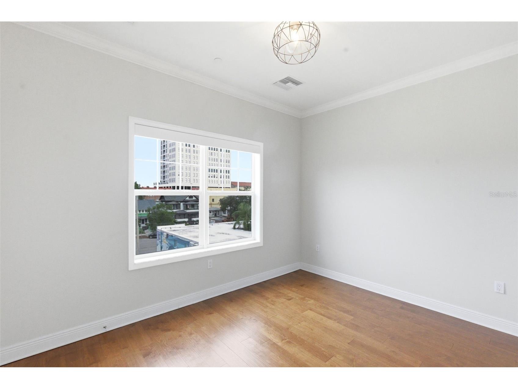 412 Regent Lane N Saint Petersburg FL 33701 TB8493338 image25