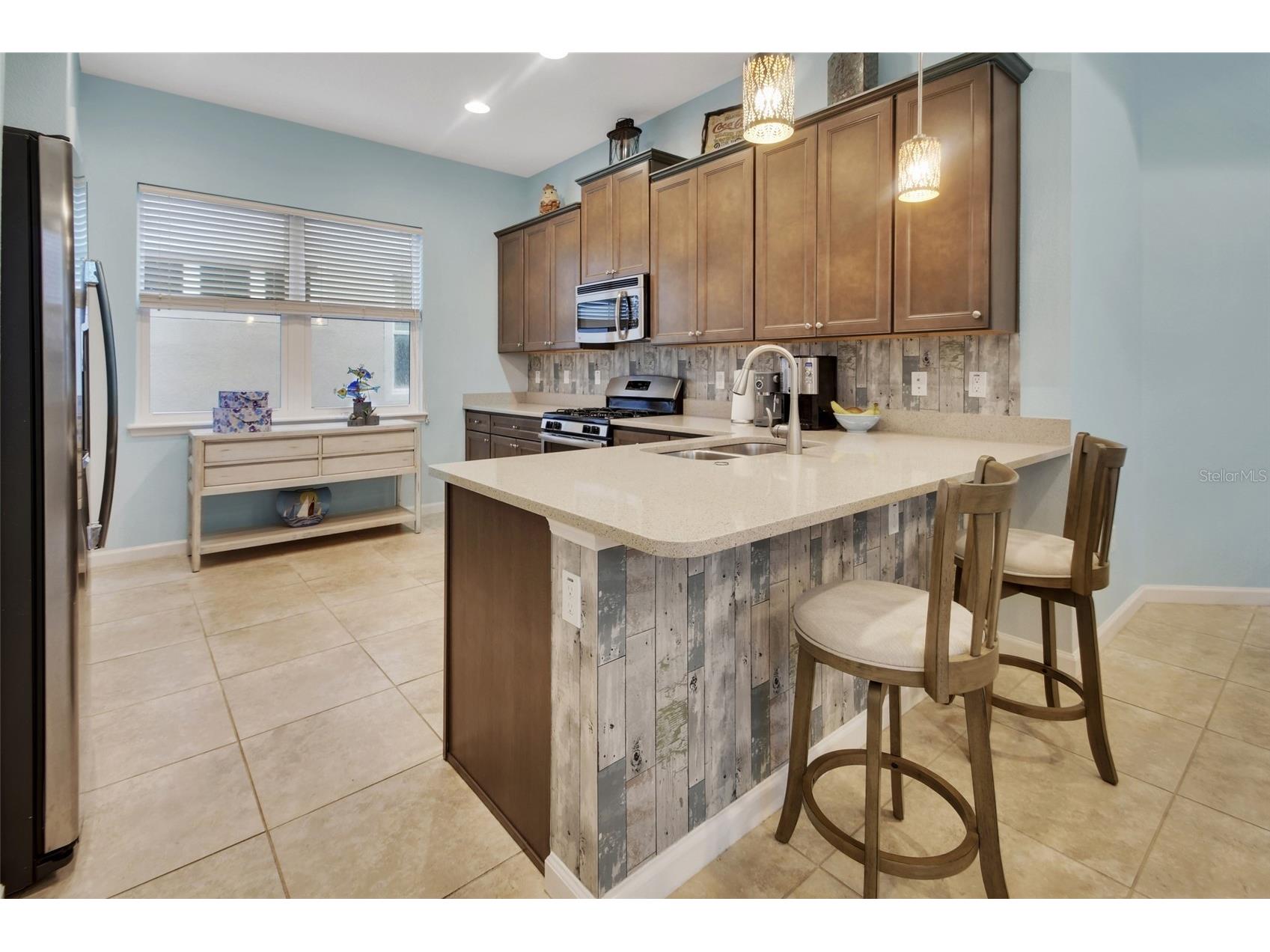 412 Tisbury Court Deland FL 32724 V4948420 image12
