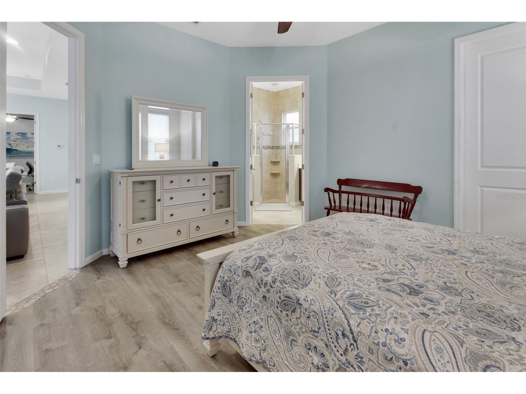 412 Tisbury Court Deland FL 32724 V4948420 image17