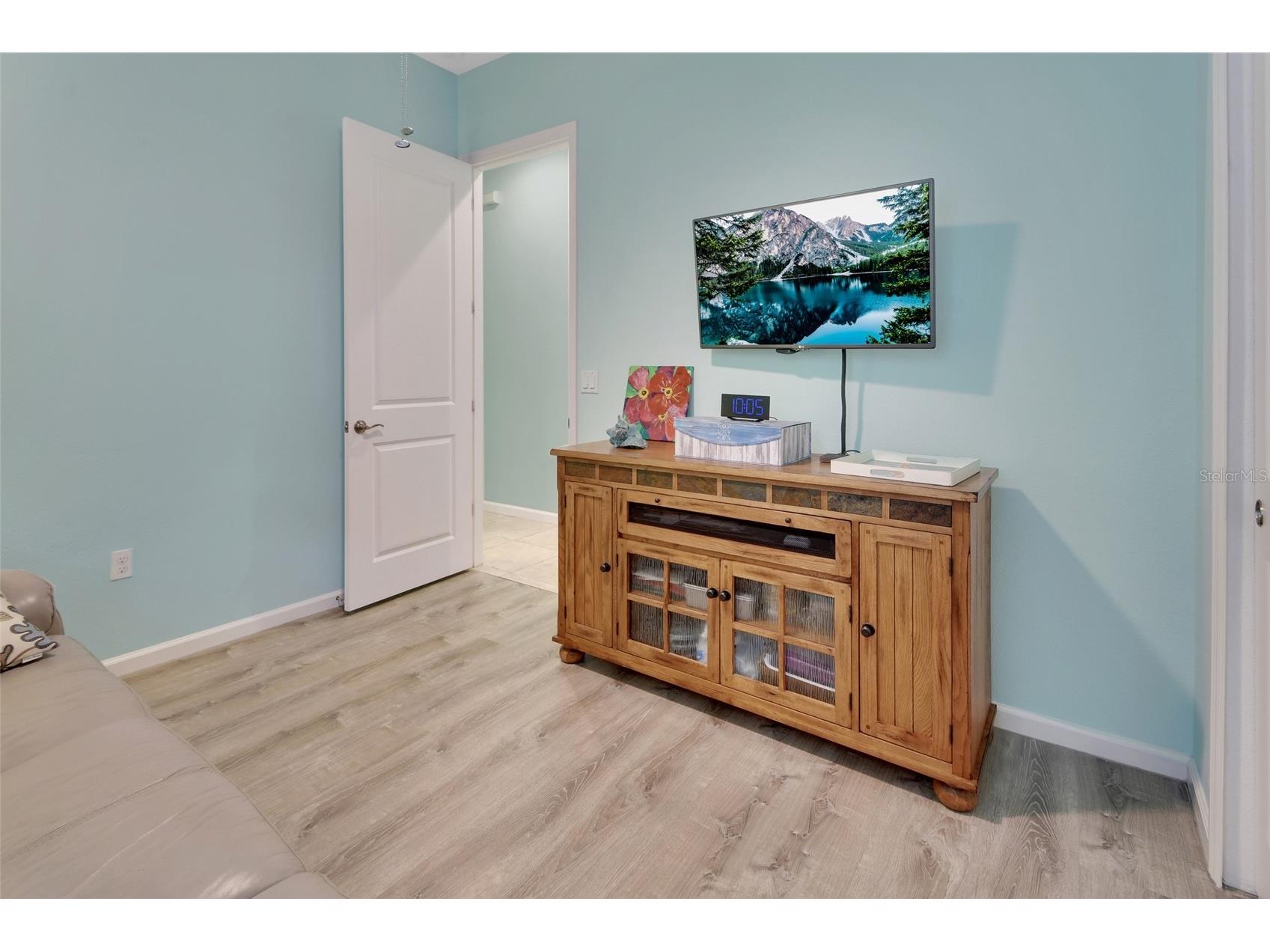 412 Tisbury Court Deland FL 32724 V4948420 image23