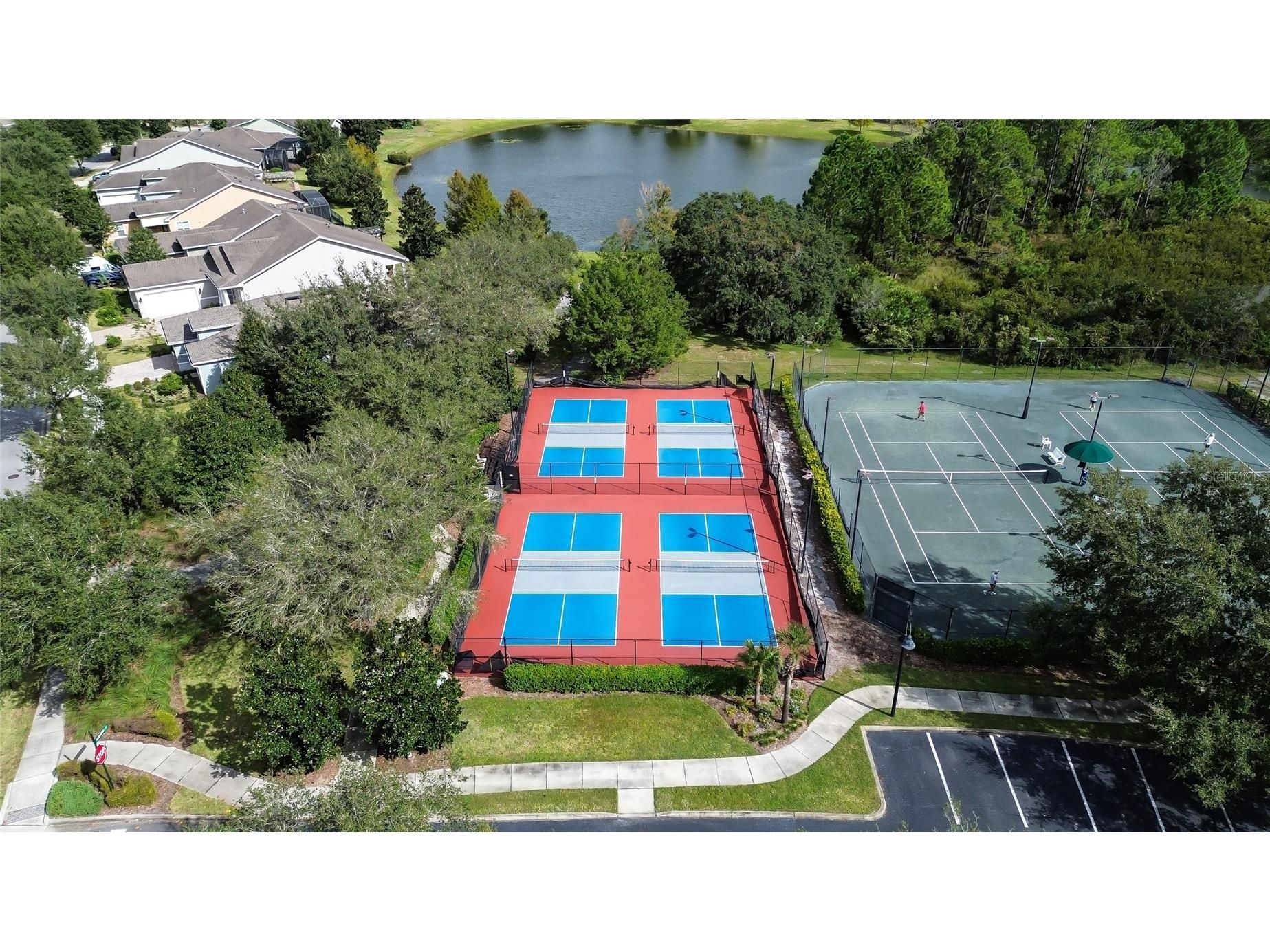 412 Tisbury Court Deland FL 32724 V4948420 image36