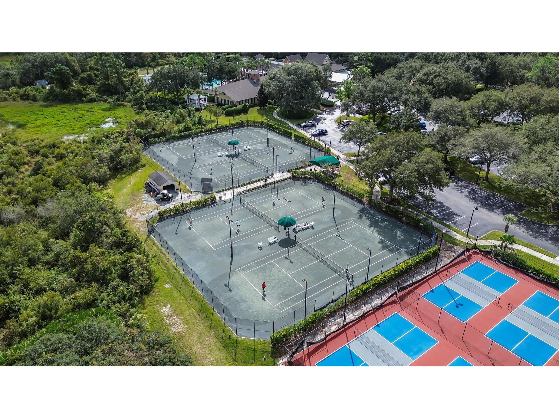412 Tisbury Court Deland FL 32724 V4948420 image37