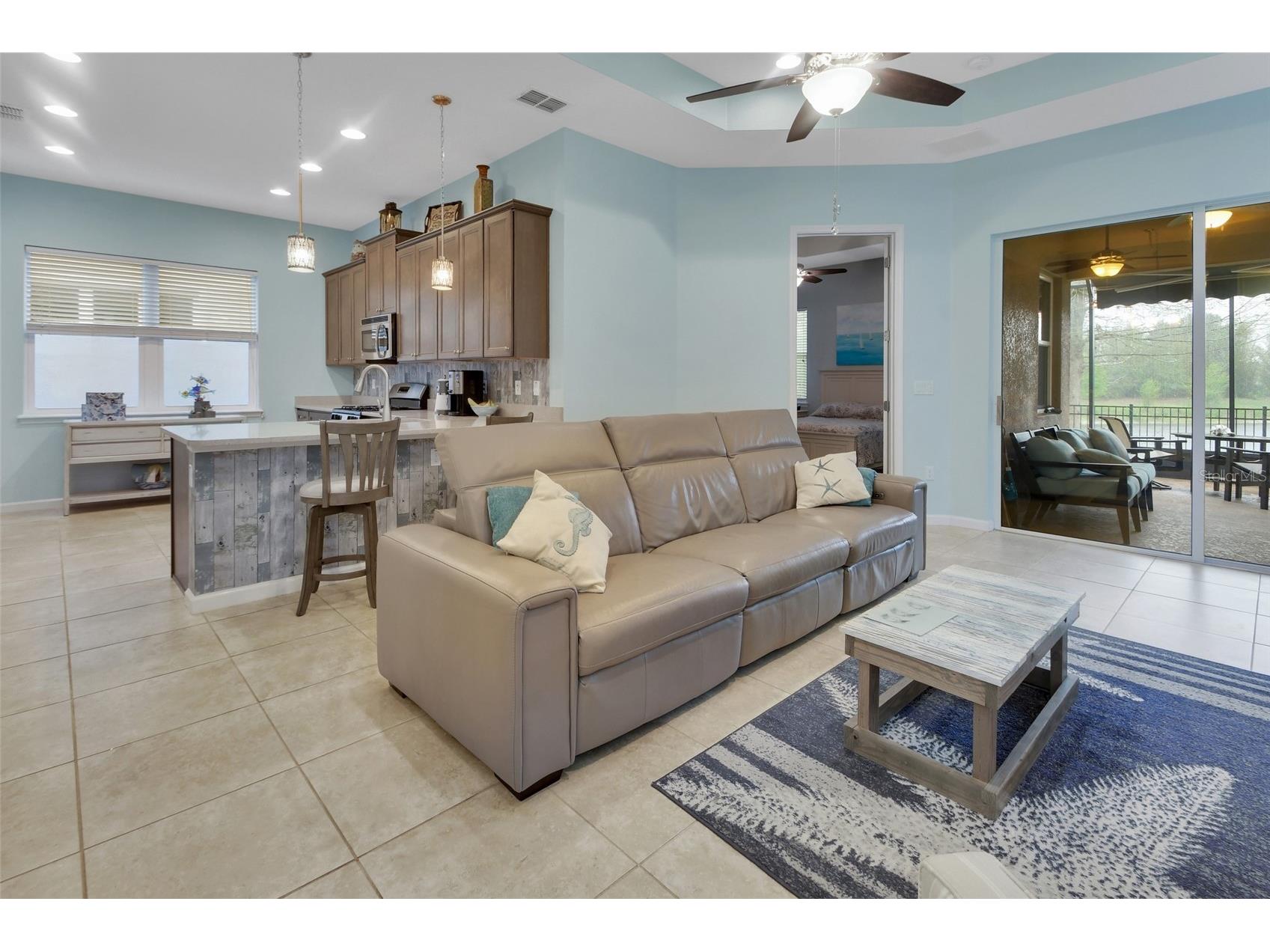 412 Tisbury Court Deland FL 32724 V4948420 image6