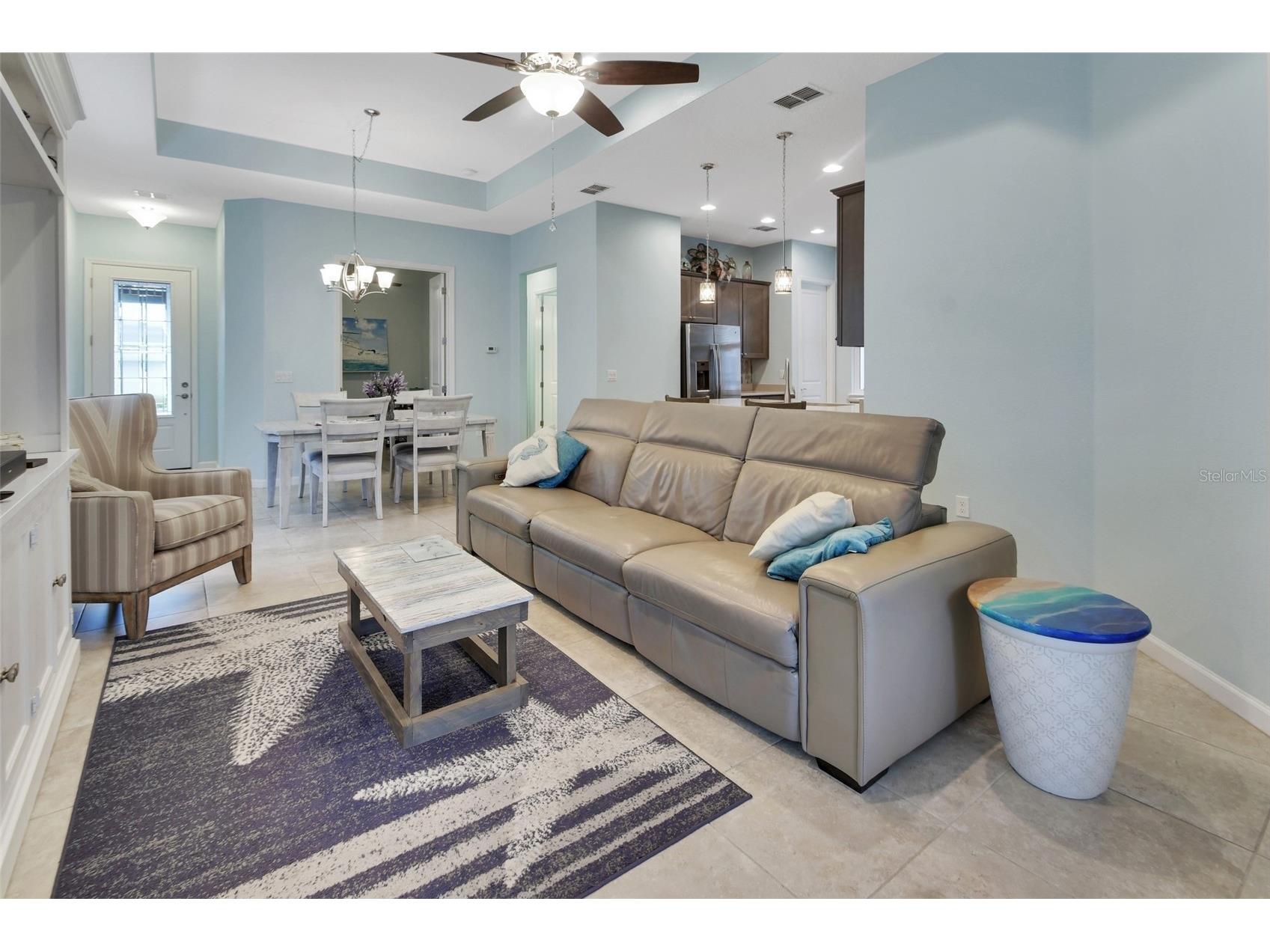412 Tisbury Court Deland FL 32724 V4948420 image8