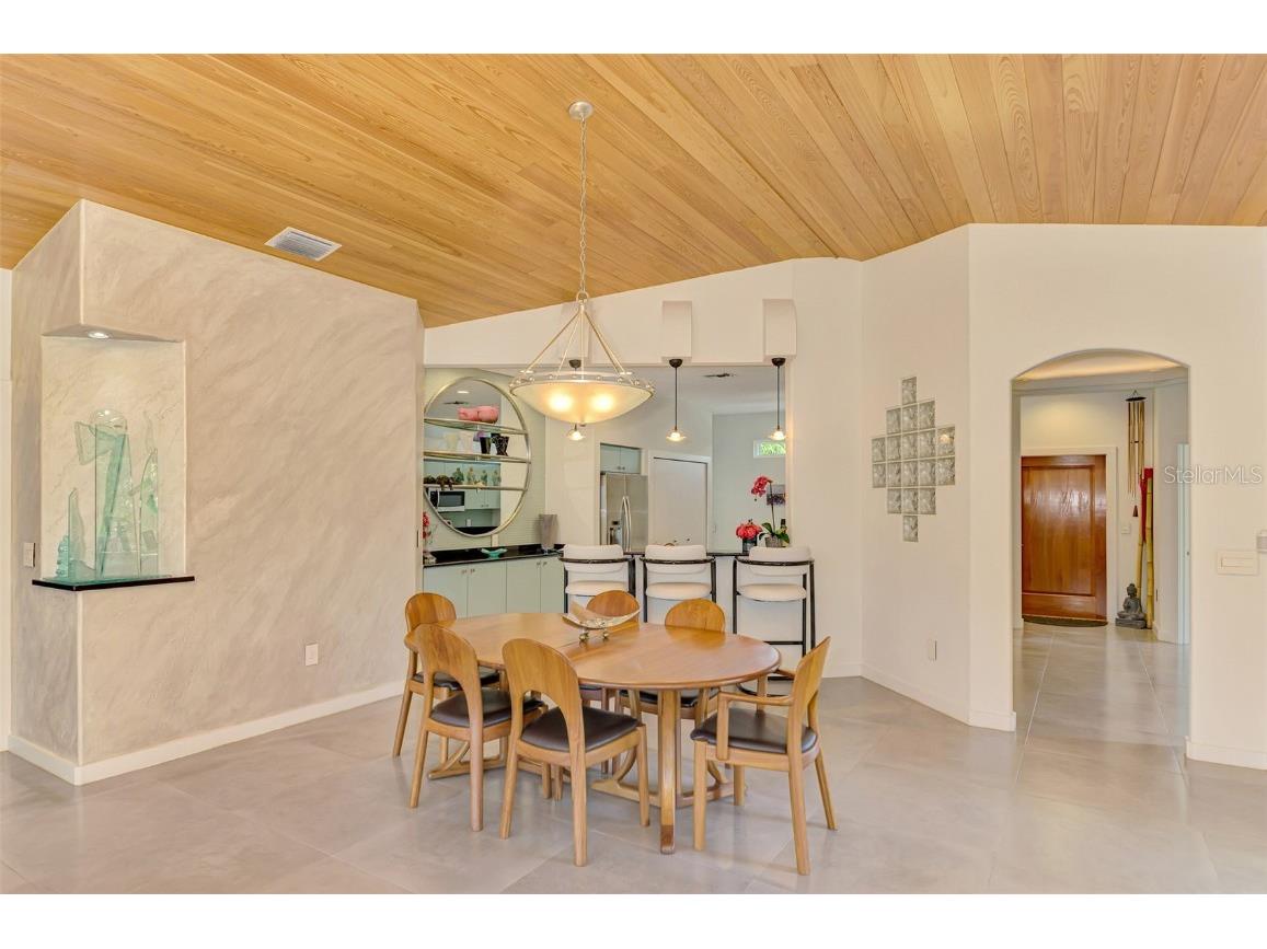 412 Treasure Boat Way Sarasota FL 34242 A4656961 image21