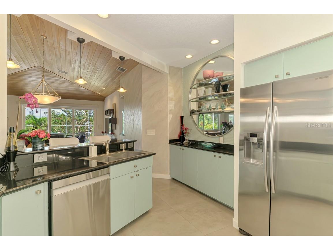 412 Treasure Boat Way Sarasota FL 34242 A4656961 image30