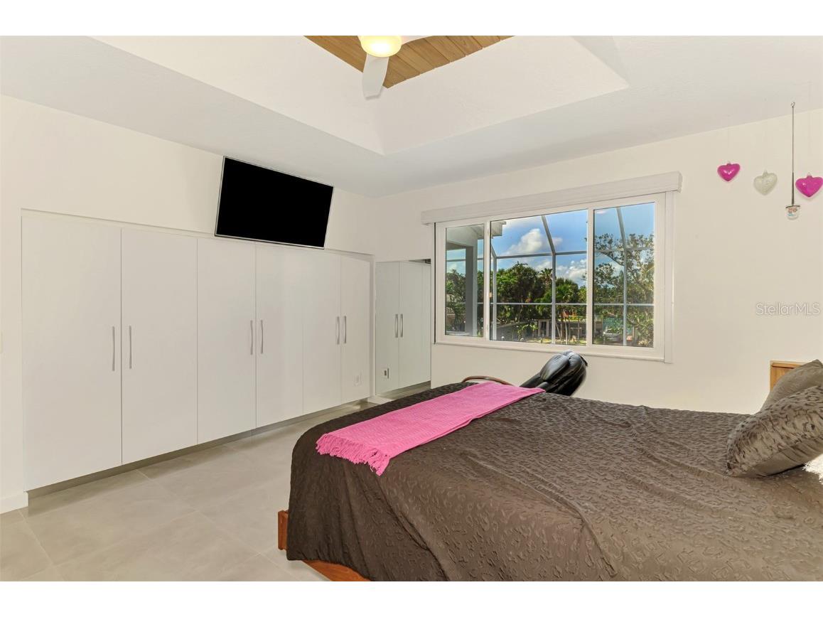 412 Treasure Boat Way Sarasota FL 34242 A4656961 image33
