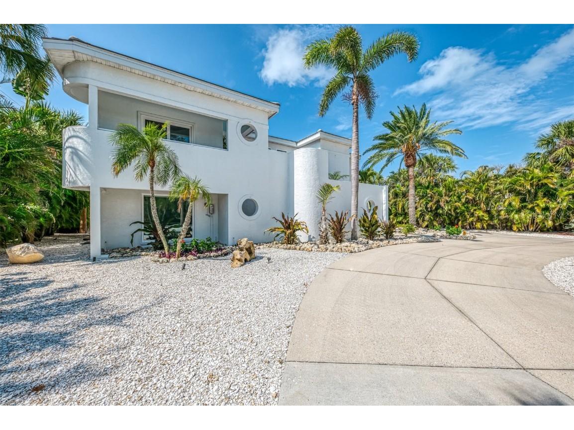 412 Treasure Boat Way Sarasota FL 34242 A4656961 image4