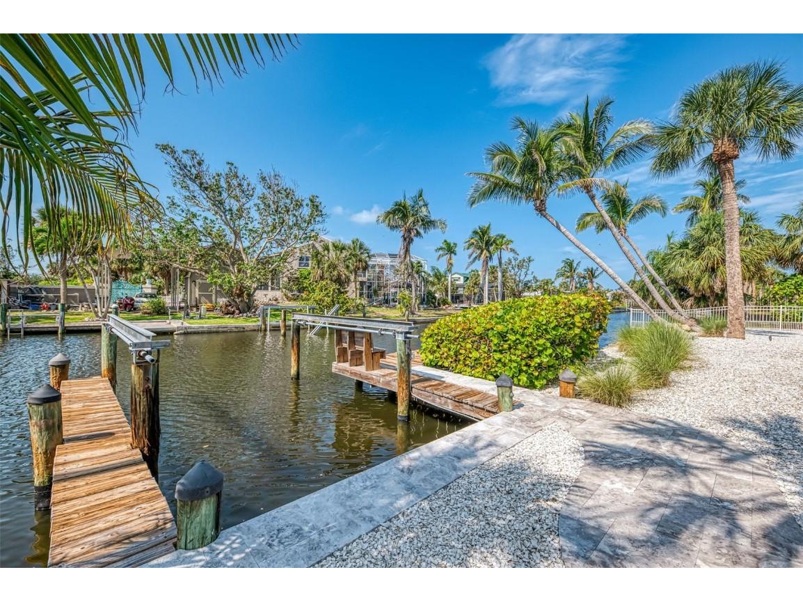 412 Treasure Boat Way Sarasota FL 34242 A4656961 image57