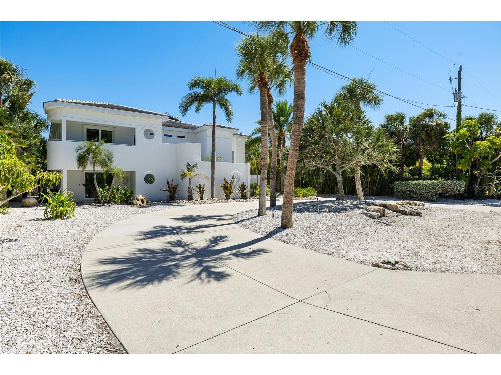 412 Treasure Boat Way Sarasota FL 34242 A4698813 image4