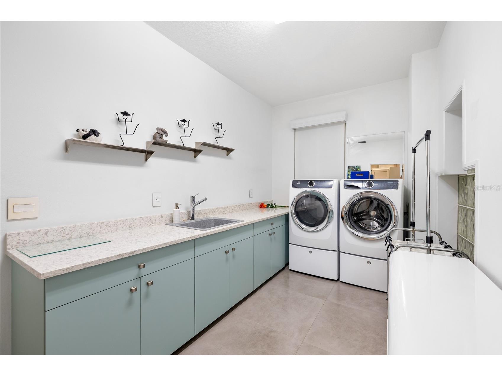 412 Treasure Boat Way Sarasota FL 34242 A4698813 image60