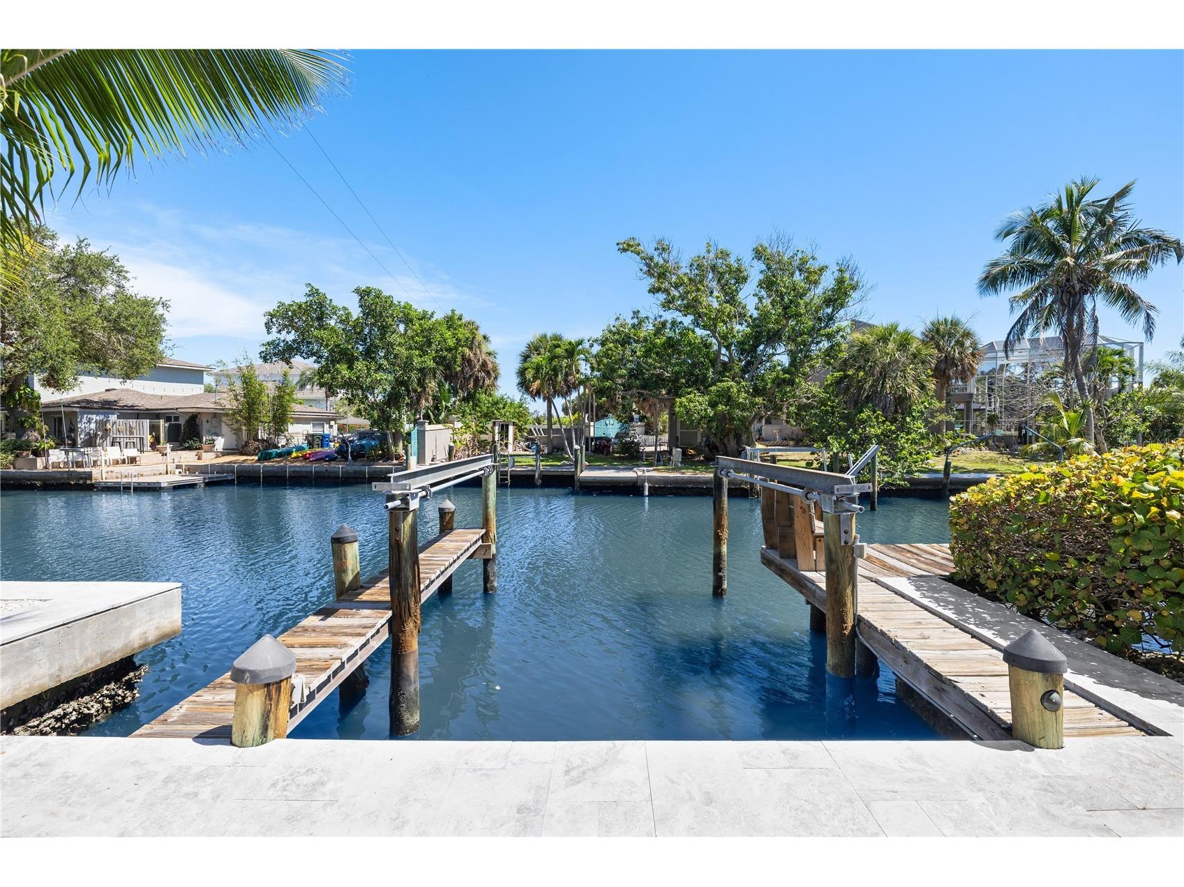 412 Treasure Boat Way Sarasota FL 34242 A4698813 image62