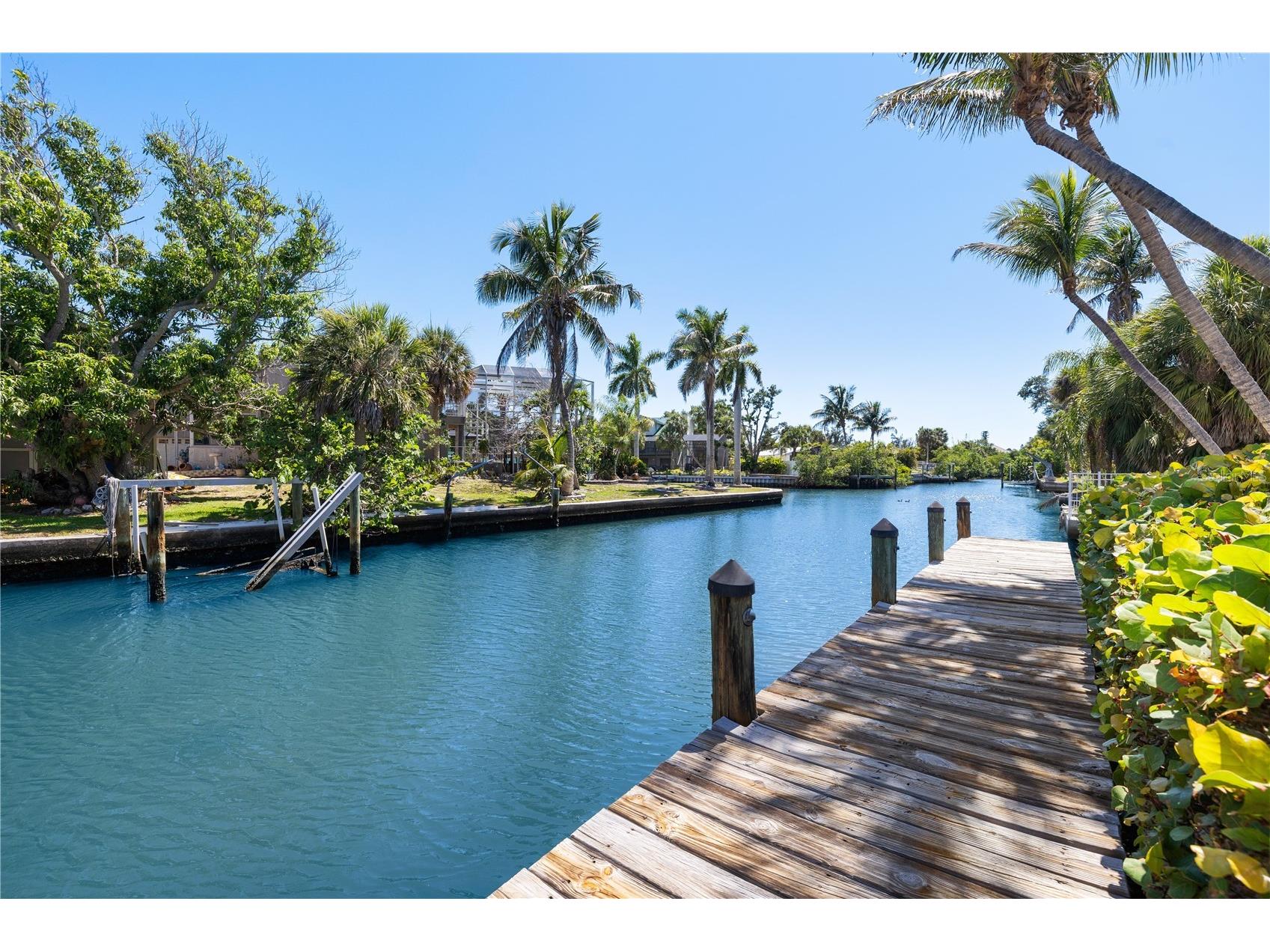 412 Treasure Boat Way Sarasota FL 34242 A4698813 image63