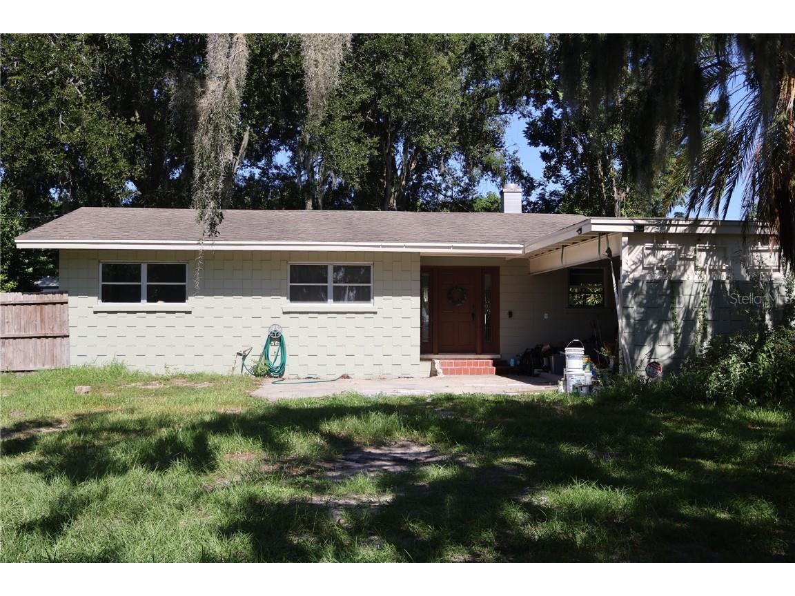 412 W Lake Summit Drive Winter Haven FL 33884 TB8451562 image1