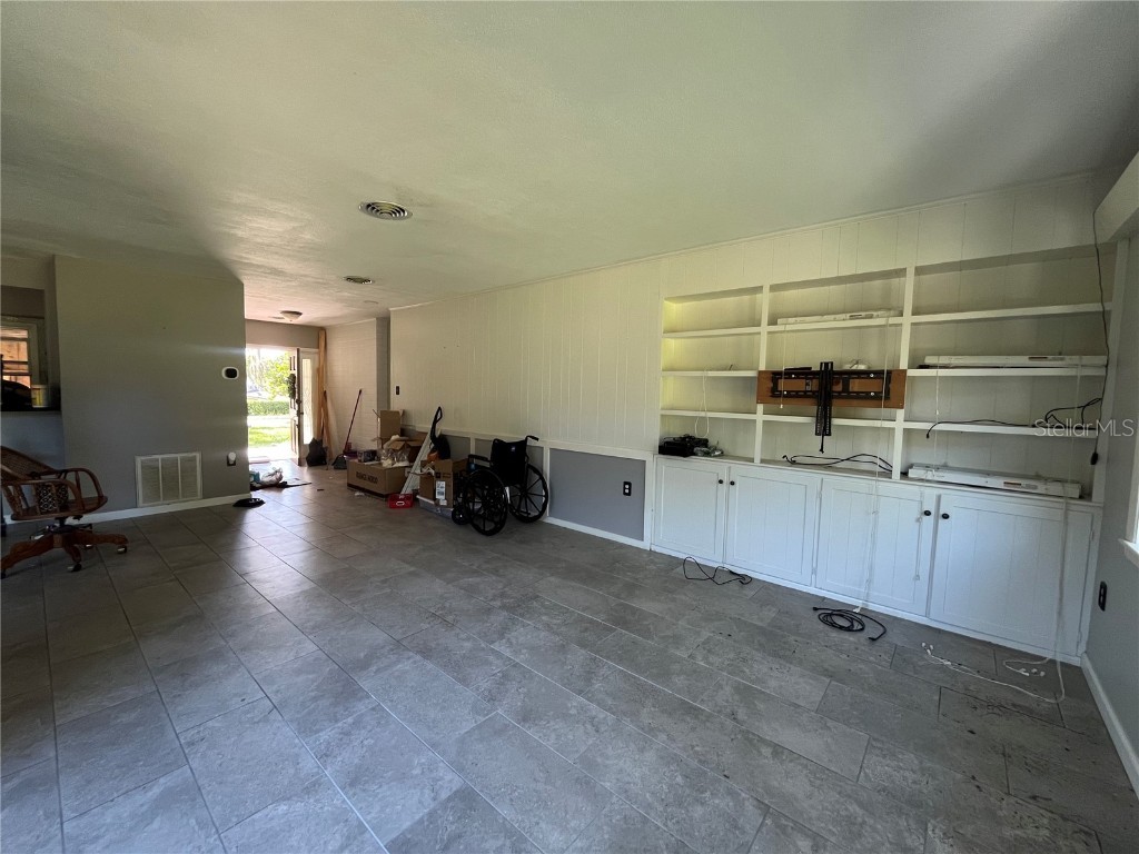 412 W Lake Summit Drive Winter Haven FL 33884 TB8451562 image9