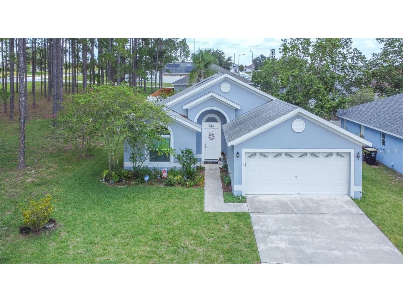 412 Woodlark Drive Davenport FL 33897 V4930951 image1