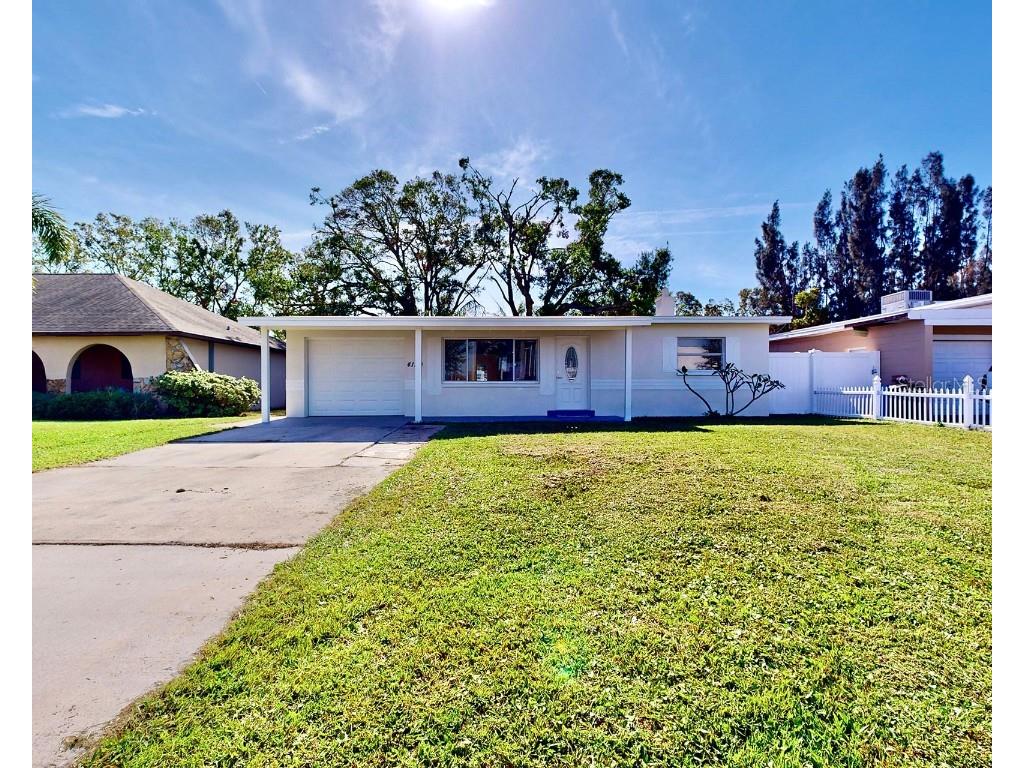 4120 82nd Avenue N Pinellas Park FL 33781 TB8328268 image1