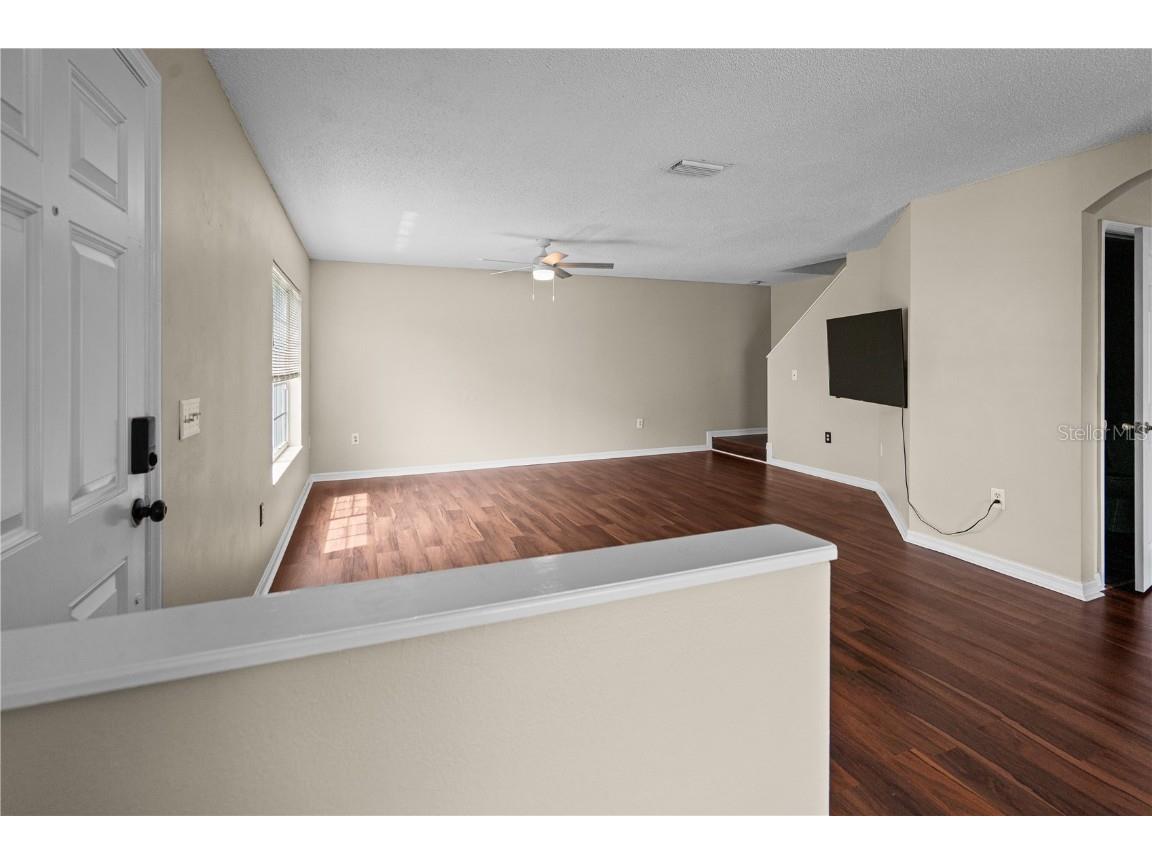 4120 Gradstone Place Tampa FL 33617 TB8446932 image2