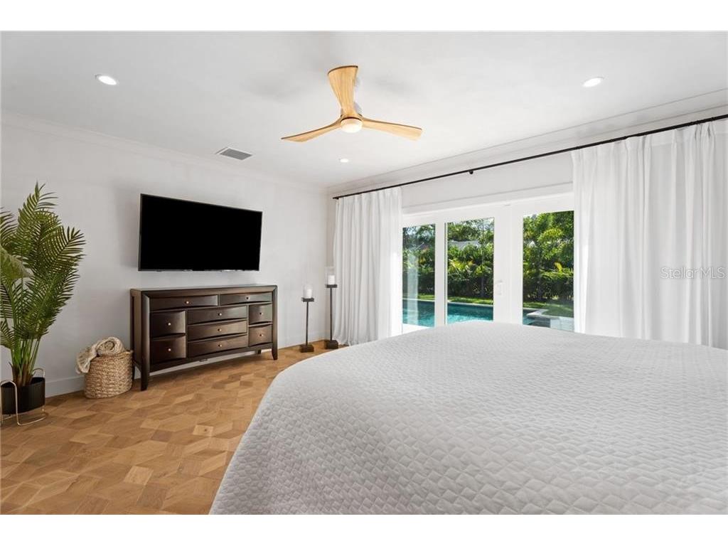 4120 Indian River Drive E Vero Beach FL 32963 TB8416665 image19