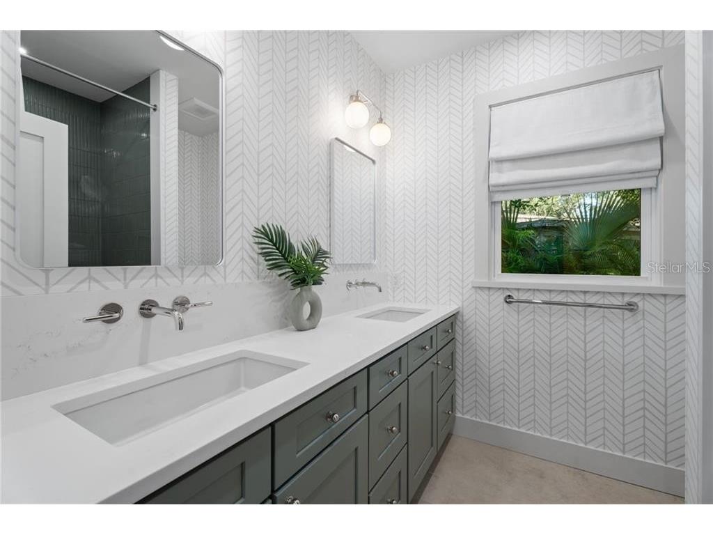 4120 Indian River Drive E Vero Beach FL 32963 TB8416665 image23